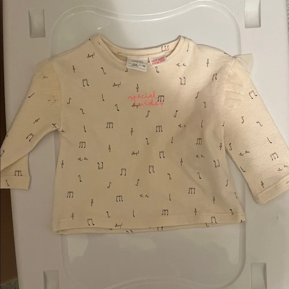 Zara Baby Girl long sleeve top with music notes 3-6M
